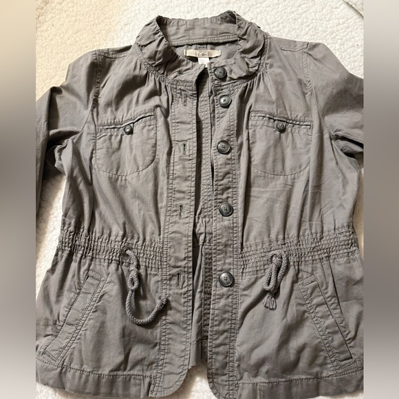 LOFT Jackets & Blazers - Ann Taylor Loft Women's Gray cinch waist utility Jacket size LP